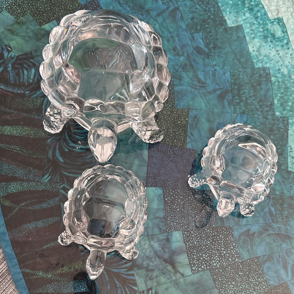 Set of Three Solid Glass  Turtles